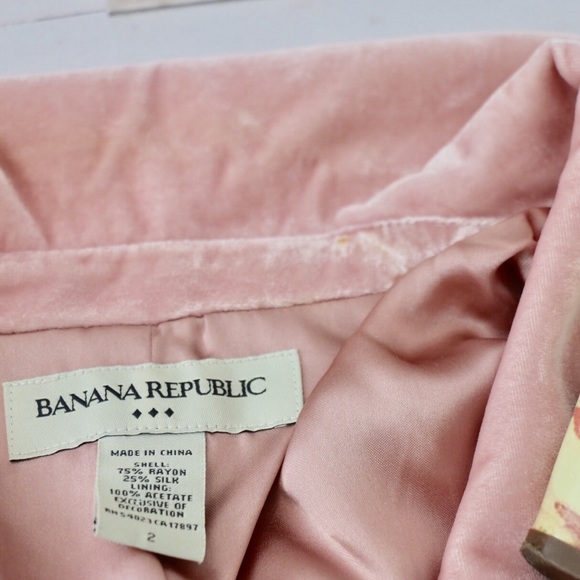 Banana Republic pink short sleeve velvet blazer - Picture 4 of 4